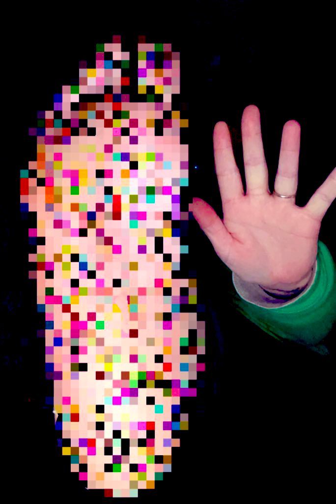 sweet_starrling's tweet photo. Pixelated pervs.. you wish! 😘🤭 You know what to do.. 💰

Findom https://t.co/E0IFUN3WCR