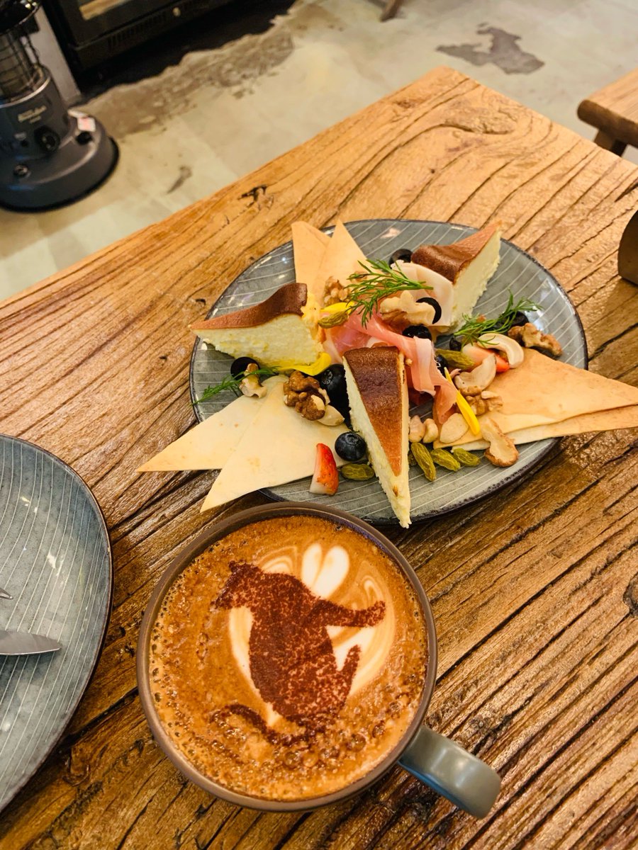 xepyodgwt's tweet image. 😸🌸 子猫ちゃん、準備できた？✨💖🌈