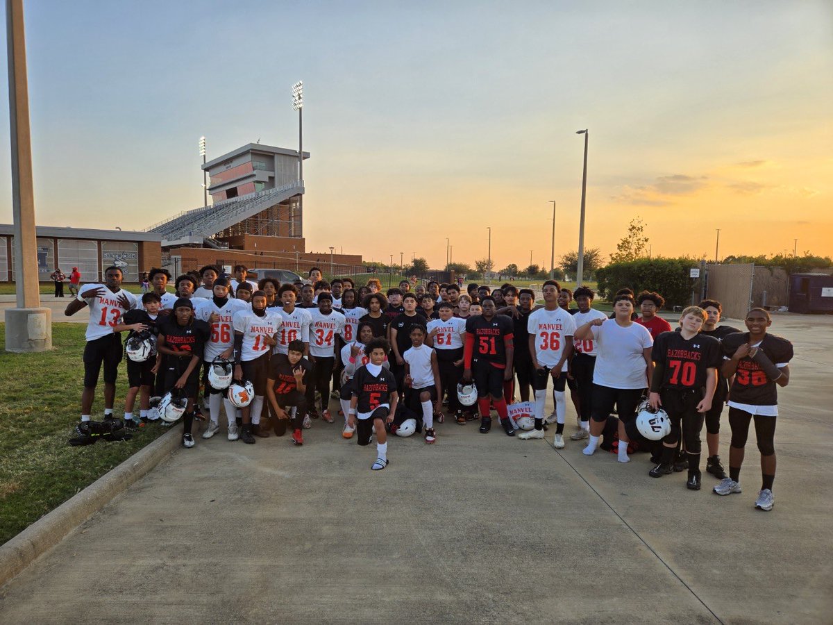 Great night watching MJH vs RPJH (our future Manvel Mavericks) compete against each other. Combining these 2 teams will be something special! Hoka Hey!