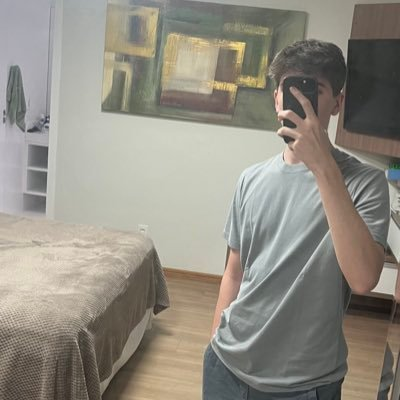 <a href="/goliasvlr/">golias</a> – 17 anos
Mais experiente, já passou por relegations. Atua como iniciador/controlador e tem experiência como IGL. Consistente e líder natural.