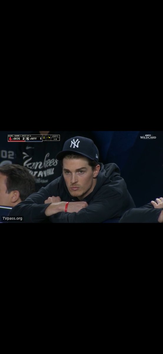 Dext3rzz's tweet photo. Crochet Had Max Sick 🤒 @Yankees https://t.co/1xGFtunJPD