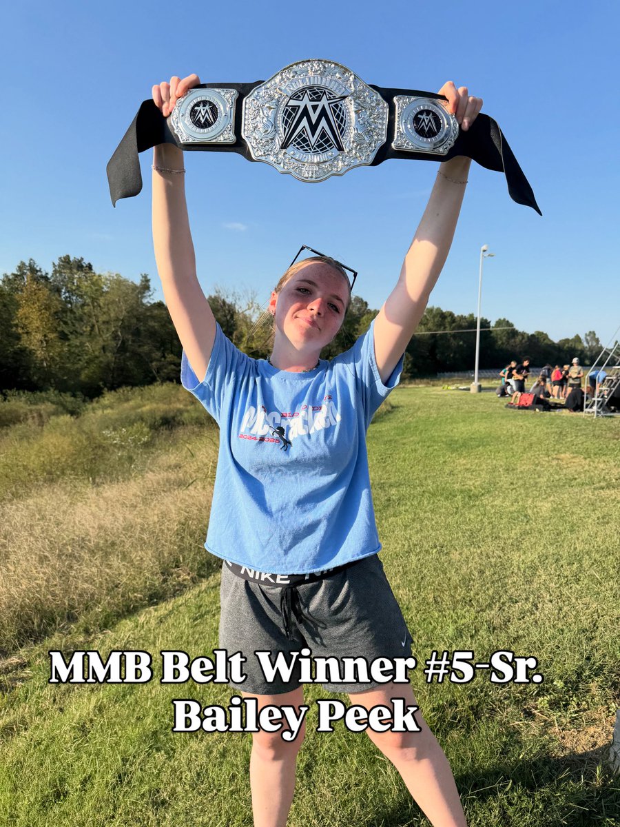 johnlov83703465's tweet photo. Outstanding MMB Marcher!  #5 https://t.co/Keu46dJVqR