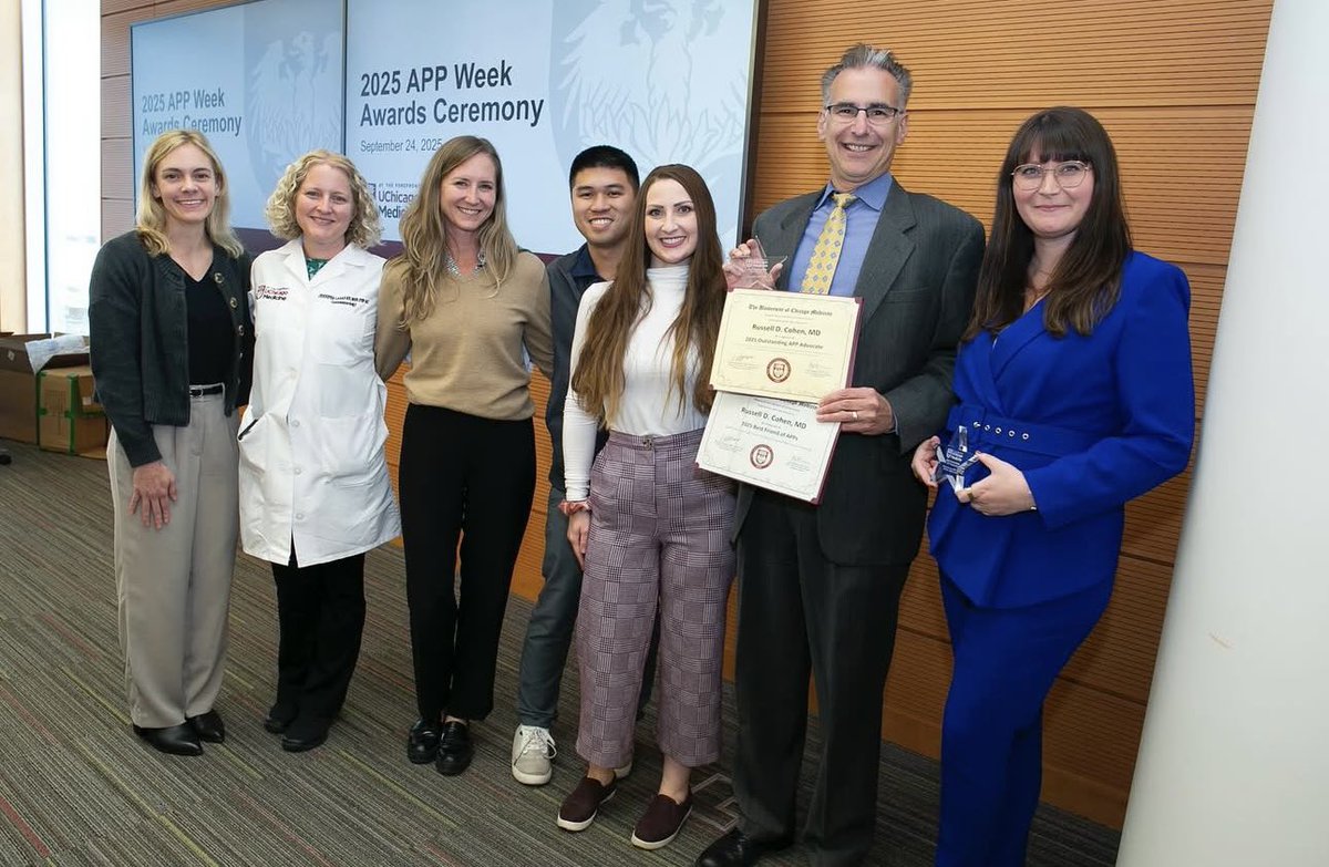 IBDAPN's tweet image. So grateful to have been acknowledged by UChicago Medicine #APPWeek as the Outstanding APP Innovator of 2025! Celebrating #APPWeek alongside my mentor and colleagues was so special! 

@UChicagoIBD @UChicagoMed