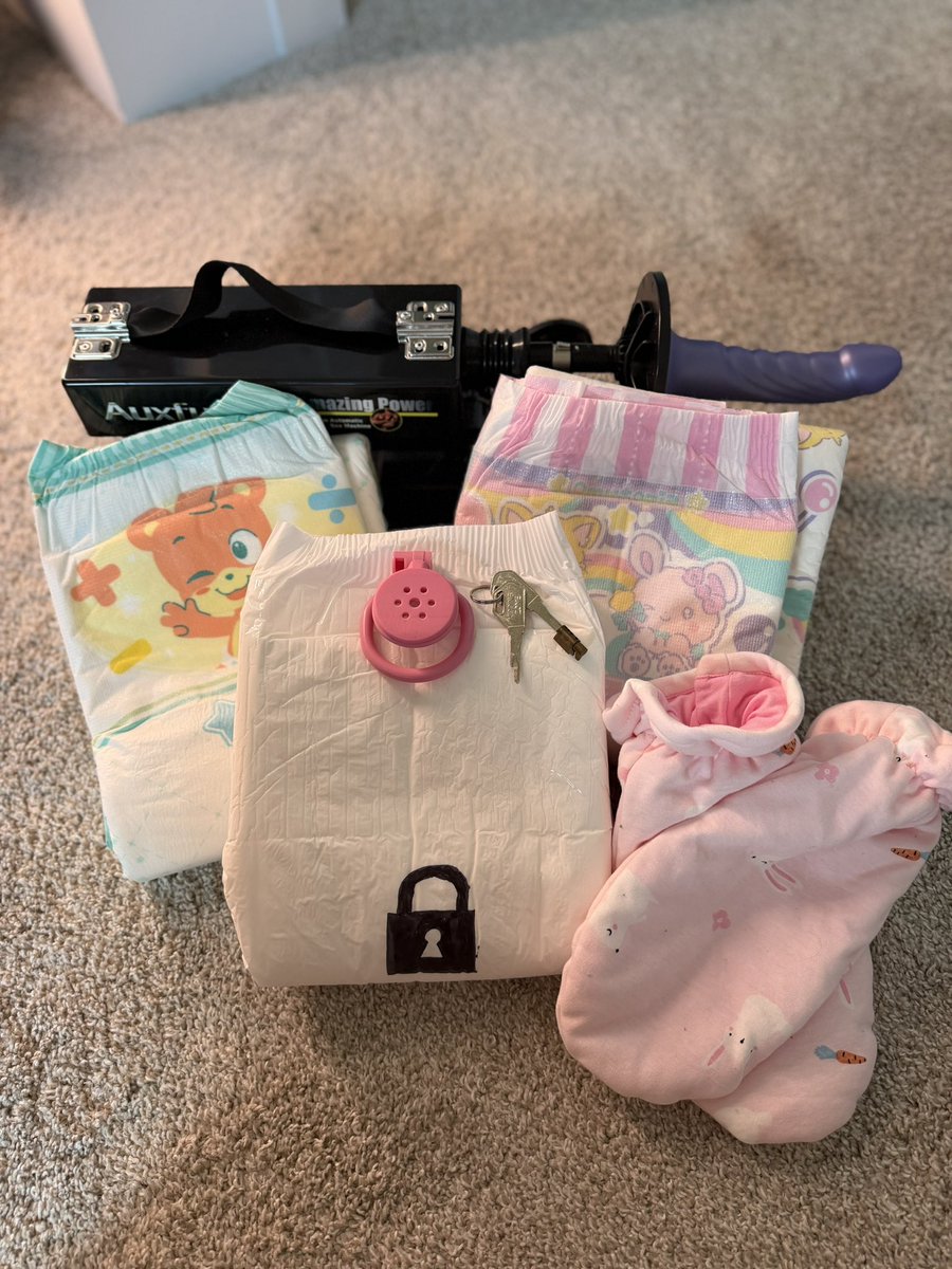 I hope ur ready for locktober. I got everything u will need so no excuses this time 😈