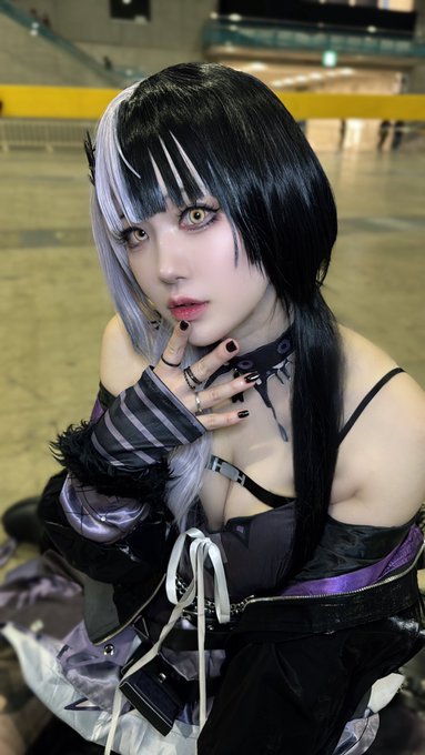 Twitterのコスプレ画像3