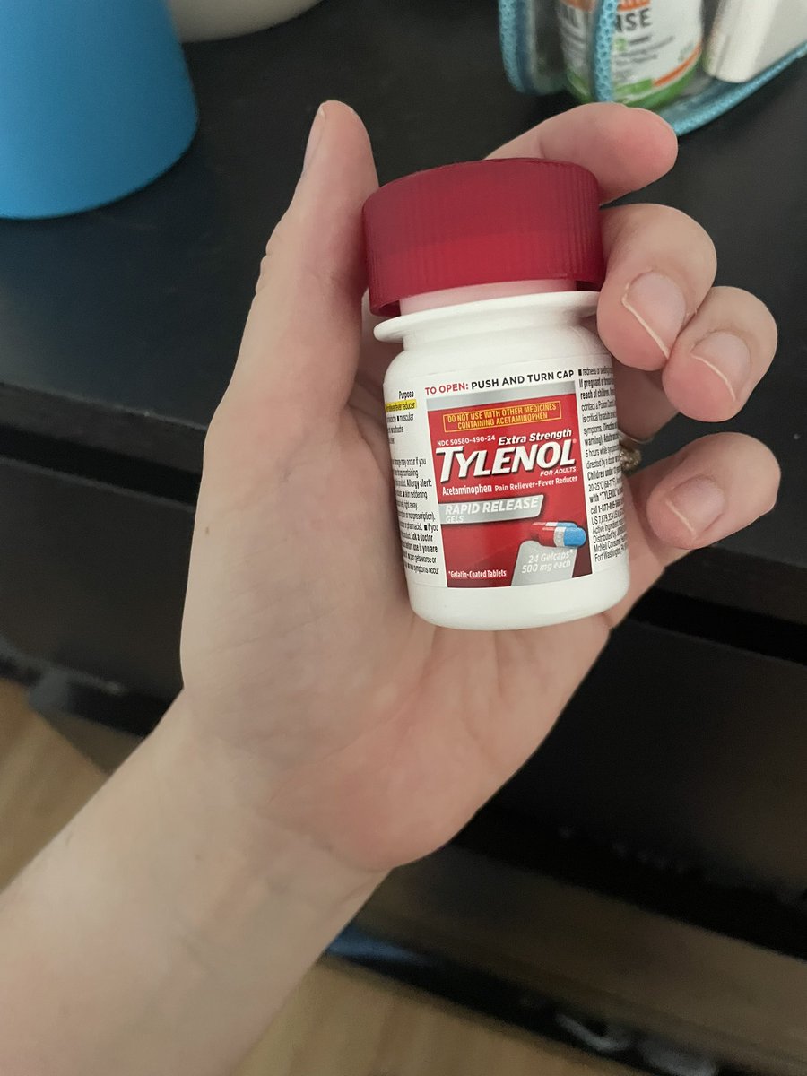 beerosebe's tweet photo. my baby is almost 8 months old and I’m still taking my prenatal vitamins 🥰 https://t.co/MlI0xBgKqt