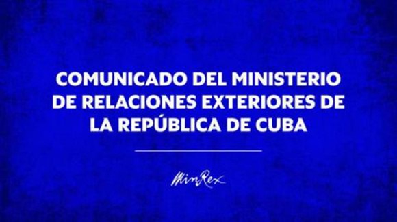 El Ministerio de Relaciones Exteriores de #Cuba🇨🇺 expresa su profunda preocupación y rechazo a la decisión impuesta por el gobierno de #EEUU a la República Dominicana de excluir a tres países, entre ellos Cuba, de la X Cumbre de las Américas.
cubaminrex.cu/es/la-unidad-y…
