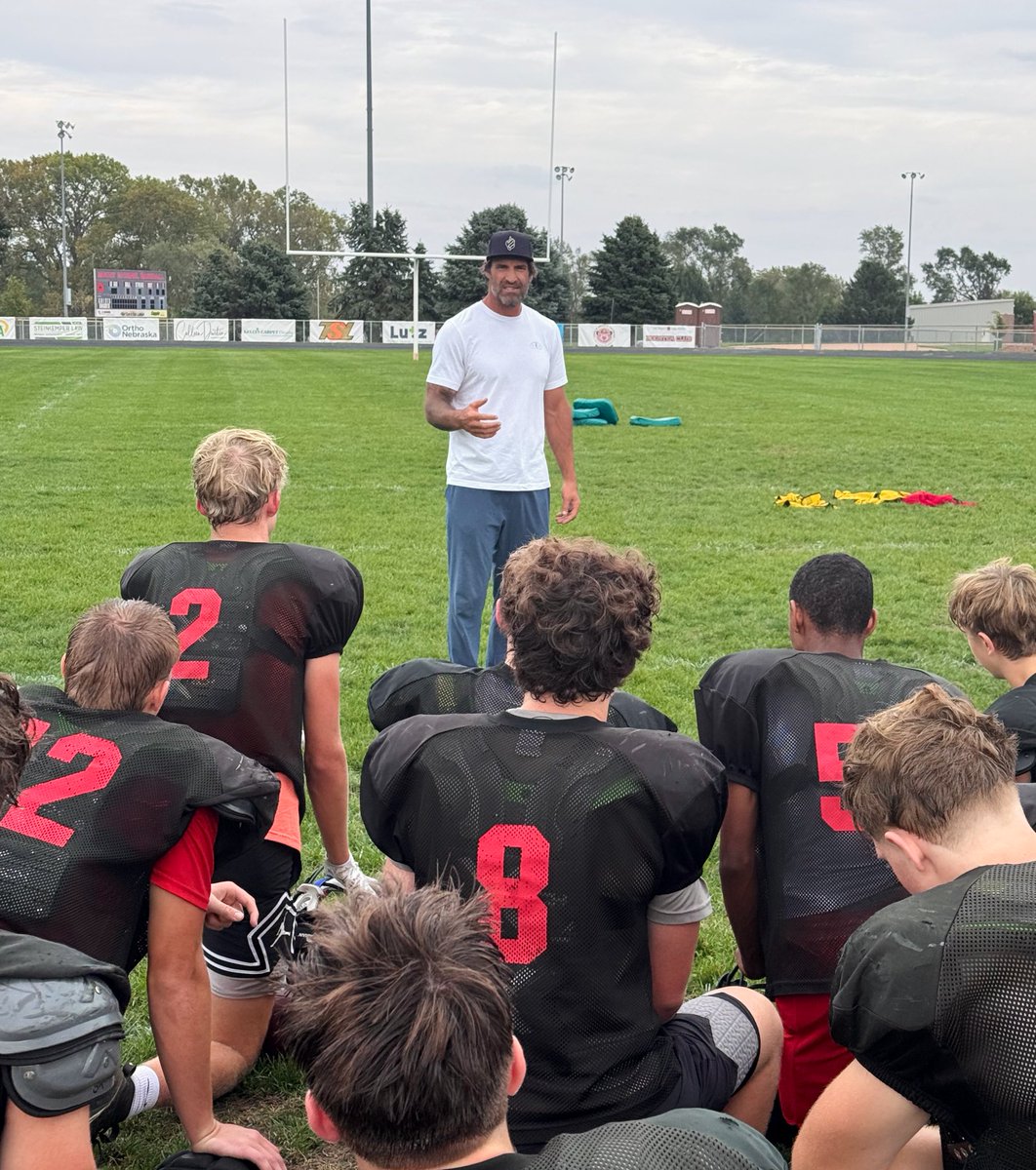 A big thanks to <a href="/jasonpeter/">Jason Peter</a> who was nice enough to take the time to talk to our team today. He had a great message about toughness, going all out and holding your teammates accountable. We really appreciate him coming to talk! Thank you!