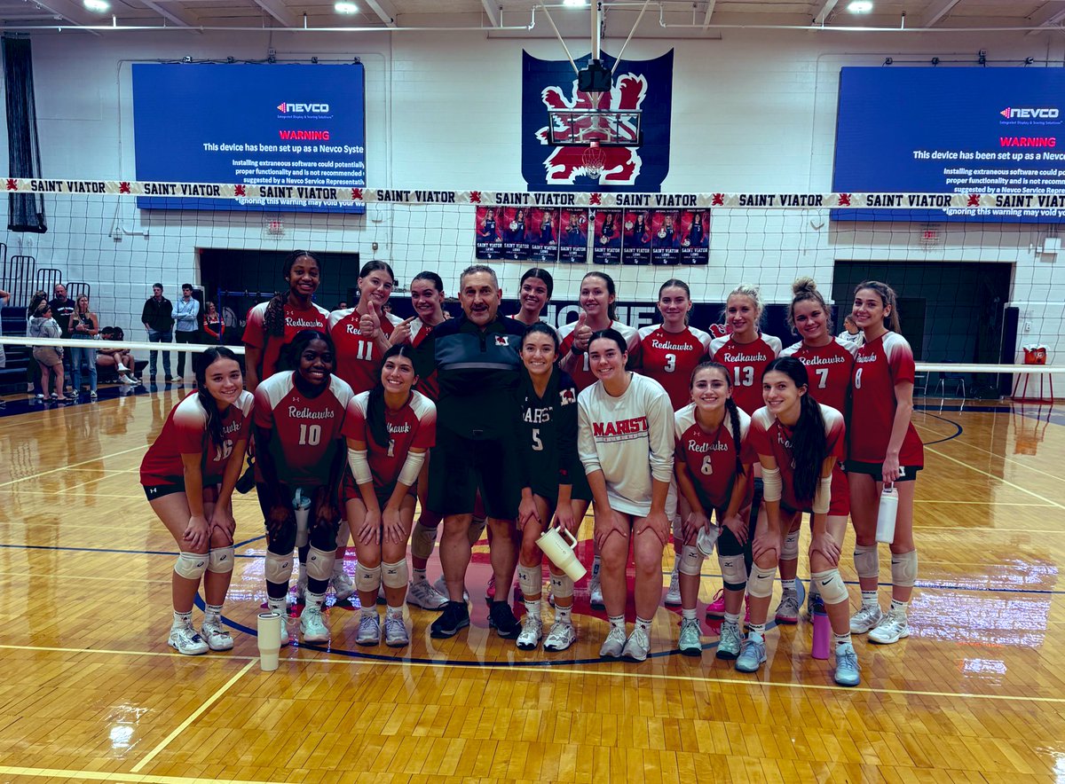 RedHawkVB's tweet image. #ProgramSweep over St. Viator. S/O to a familiar RedHawk face in Arlington Heights Mr. Klatka #RedHawks ๐๐๐