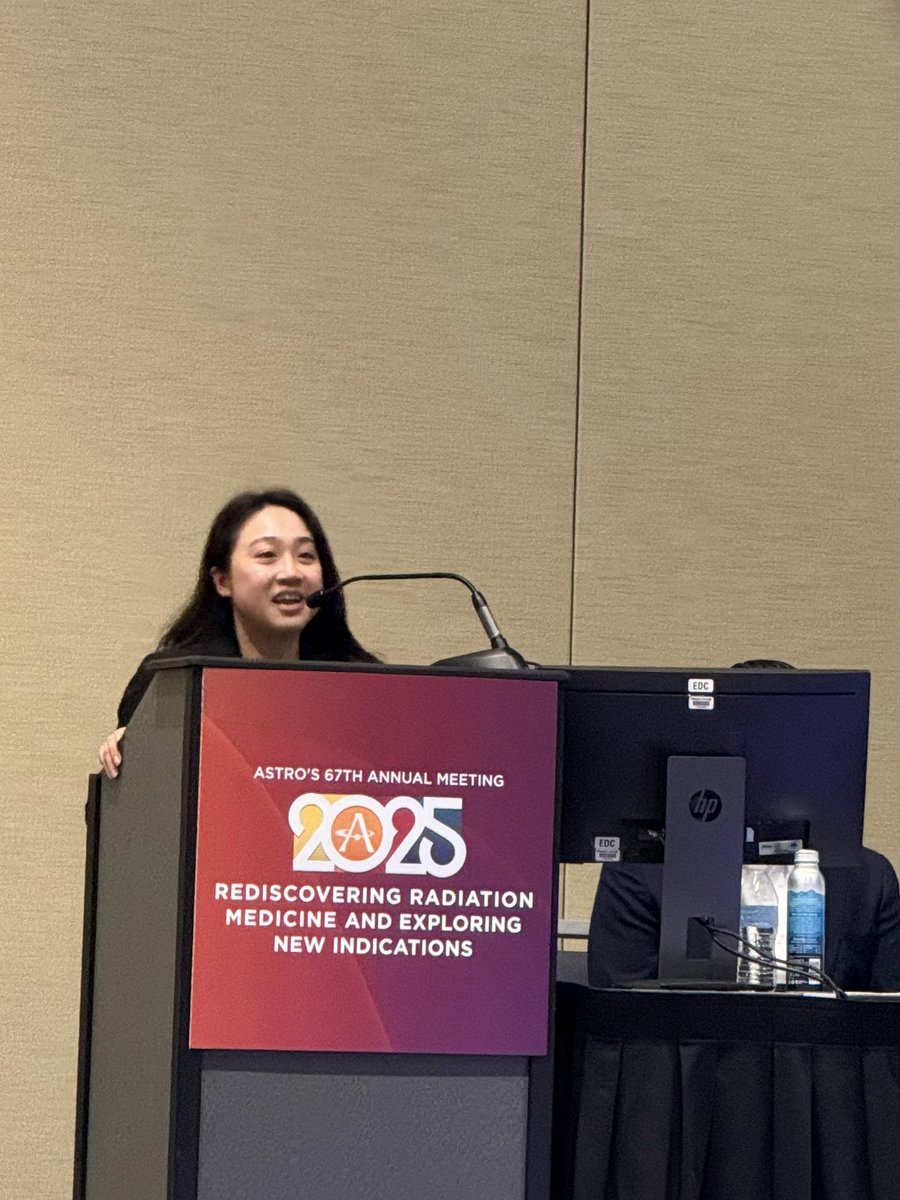 TylerSbrt's tweet image. PURE-MRI study results

How well do physicians contour prostate and urethra on MRI?

✅Prostate, including inexperienced docs

❌Urethra: not good

AI 🤖better than 👨🏻‍⚕️ 

👏🏻@UCSanDiego MS4 Lily Nguyen

#ASTRO25 #ProstateCancer #radonc