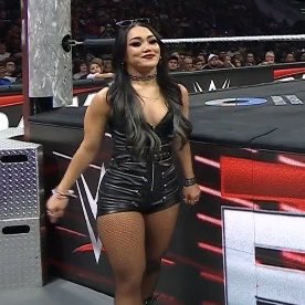 SluttyProdigy's tweet photo. My look from raw was undeniably sexy. https://t.co/XYnuuY1u5t