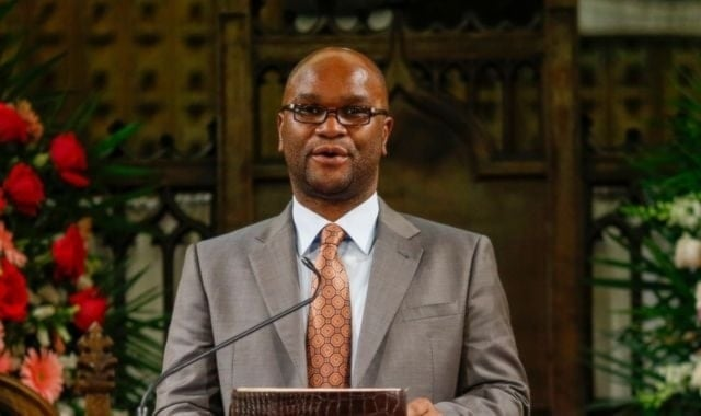 almayadeen_es's tweet image. Hallan muerto en París al embajador de Sudáfrica en Francia es.mdn.tv/8h6B

#Sudafrica #Francia #Embajador #Paris #Investigacion