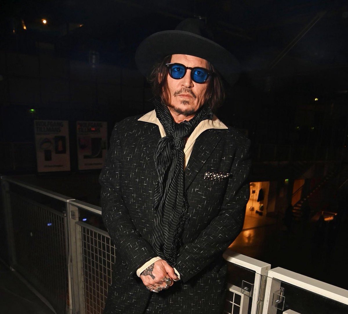 Central Johnny Depp tweet media