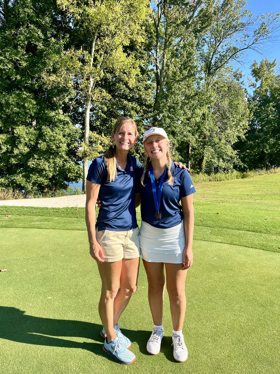 Summit Golf tweet media