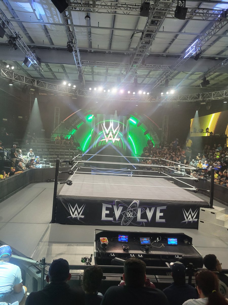 After over 2 years, I am finally back at #WWENXT !