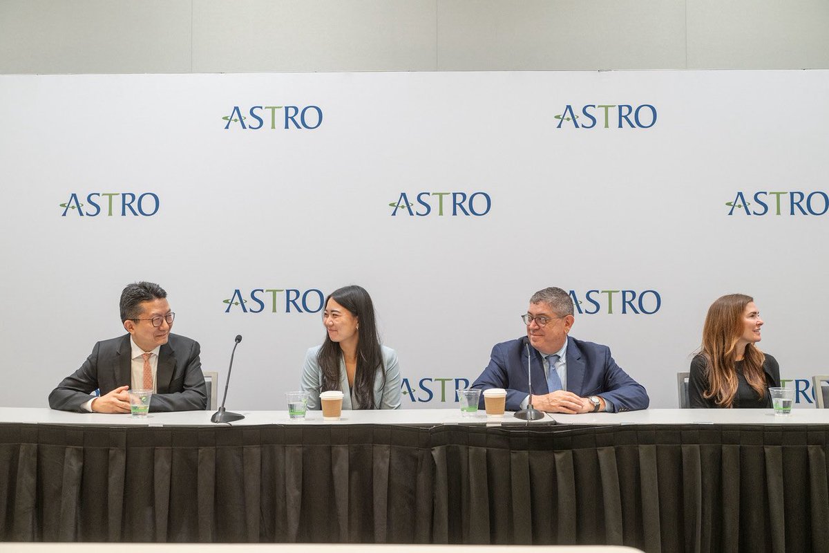 ShannonJiangMD's tweet photo. This was such an awesome opportunity and I am so thankful to have been invited to present our work on STAR for refractory ventricular tachycardia at the ASTRO press briefing today! @WashUMedRadOnc @WashUCardiology @SitemanCenter @SBRT_CR @DoctorPhillEP #ASTRO25 https://t.co/NQcNBCjOtv