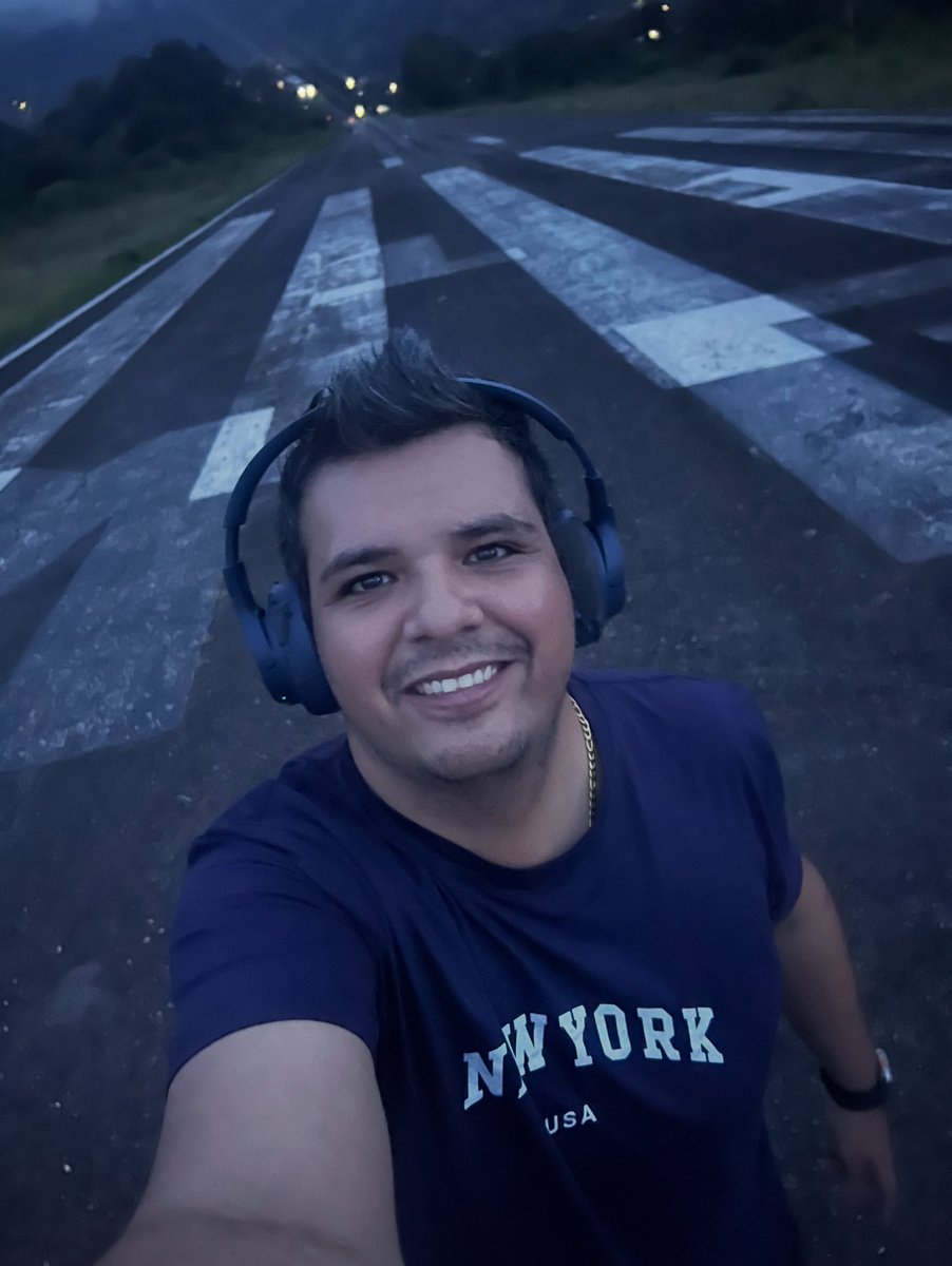 KingDrack's tweet photo. A caminar un rato ✌🏻 https://t.co/Y1oPRqcsJo
