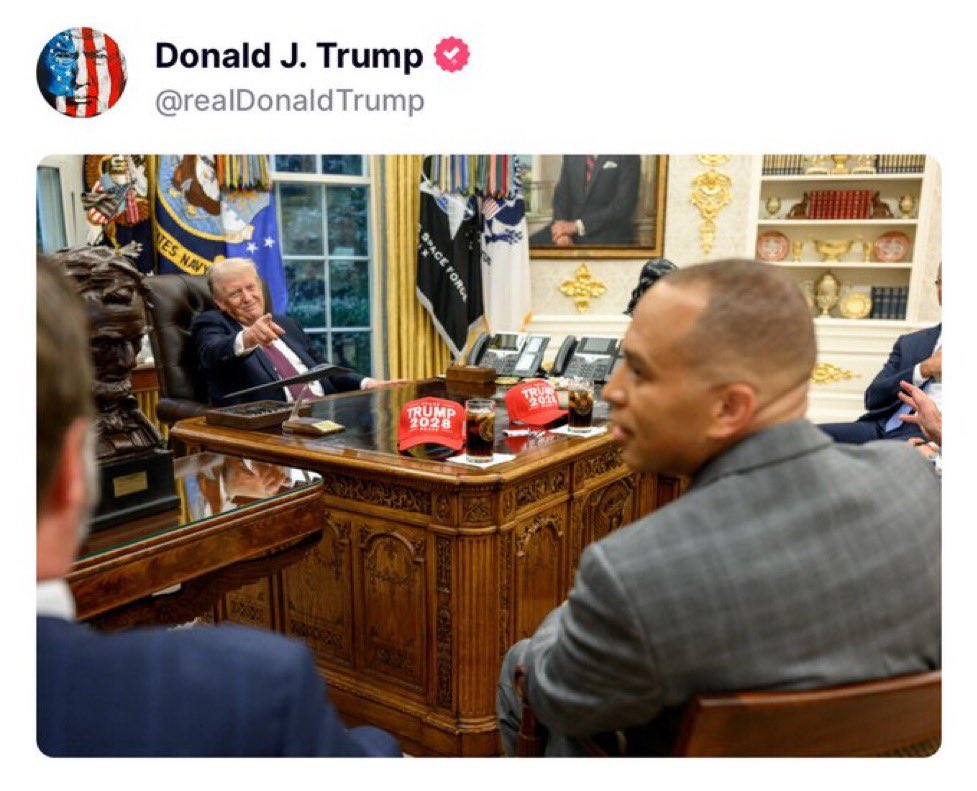 Leading Report tweet media
