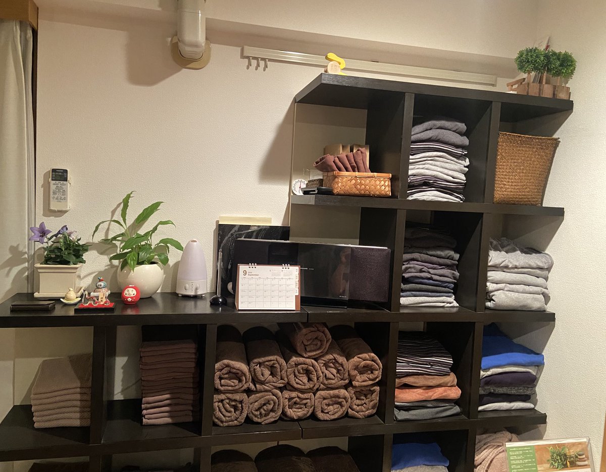 先日、発表会も無事に終わり、レッスン➕ダブルワーク➕ダンスでハードスケジュールをこなした自分にご褒美！
超久しぶりになってしまいましたが、福ちゃんの所でマッサージしてきました！
#fukuraku
#表参道リラクゼーション
#アロマリンパ
#整体
#ヘッドスパ
#疲労回復