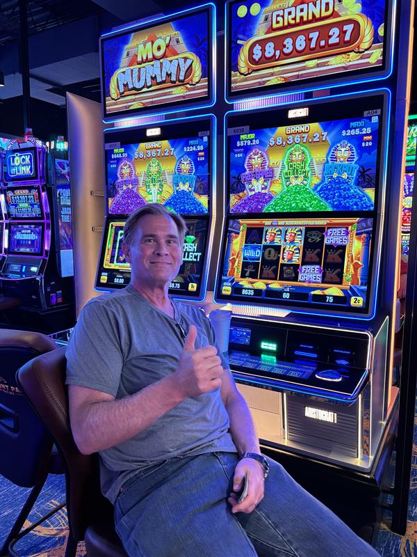 FairmountPk's tweet image. 🎉🐎 Congratulations to today’s Giddy Up Hot Seat winners! 🐎🎉

Each lucky guest rode away with $500 Free Slot Play! 💵✨

👏 Let’s give a big round of applause to our winners — and remember, the next Hot Seat could be YOU! 🍀

#GiddyUpHotSeat #WinnersCircle #FairmountFun