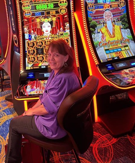 FairmountPk's tweet image. 🎉🐎 Congratulations to today’s Giddy Up Hot Seat winners! 🐎🎉

Each lucky guest rode away with $500 Free Slot Play! 💵✨

👏 Let’s give a big round of applause to our winners — and remember, the next Hot Seat could be YOU! 🍀

#GiddyUpHotSeat #WinnersCircle #FairmountFun