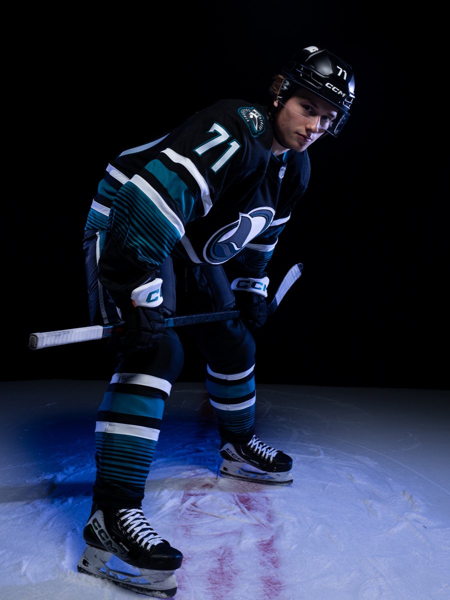SanJoseSharks's tweet photo. Best uniform lineup in the league. 🔥 https://t.co/X7vMctjAyp