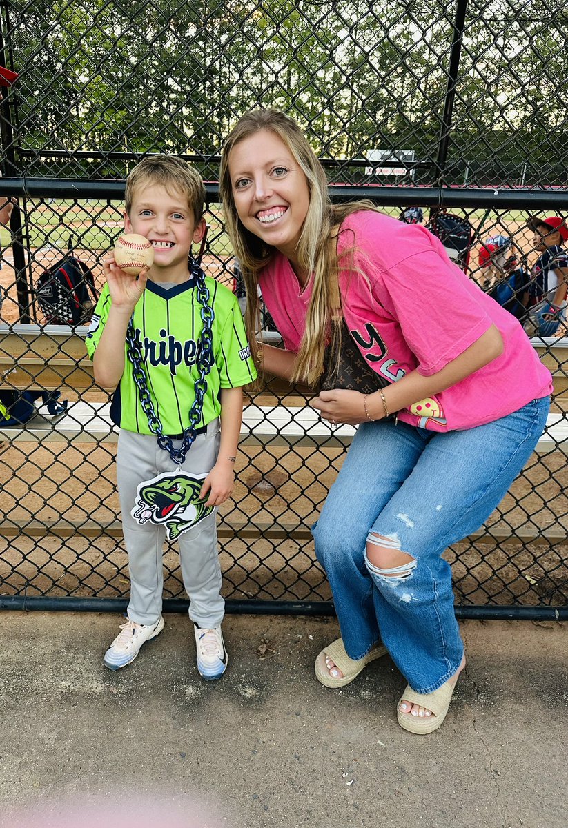 Mrs. Mackenzie Marler tweet media