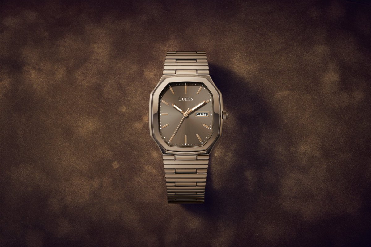 QueTalmagazine's tweet image. #QueTalMan | ⌚ GUESS Watches revela su pieza imprescindible para esta temporada otoño-invierno, combinando estilo y funcionalidad. 🤩
Descúbrelo aquí: 👉 tinyurl.com/nhezphex
.
.
#guesswatches #moda2025 #tendencias #accesorios #fashion #trendy