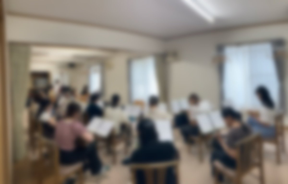 JWU_MC's tweet photo. 日本女子大学マンドリンクラブです♩
2025年9月に行われた夏合宿についてご紹介します！

合宿では、個人練や、目白祭で披露する曲を中心に合奏の練習を行いました。また、レクやBBQ、花火など、様々な活動をみんなで楽しみました🎆

これからも目白祭や定期演奏会に向けて練習を進めていきます！ https://t.co/TApXIVnpuX
