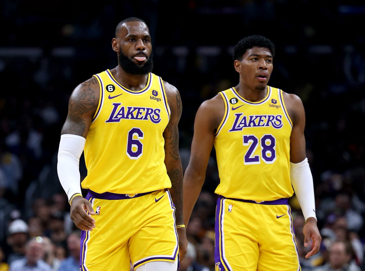LOUIS8FAN's tweet photo. The biggest reason why Rui is so vital to the Lakers is cause you gotta ask:
"If Lebron is out, then who do you trust to cover for him?"
#StartRui๐ฏ
#KeepRui๐ฐ
#LakersRui๐ https://t.co/bwwdjRlzLI