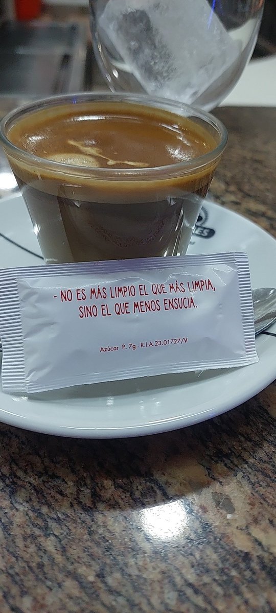 JowanSonni's tweet photo. Café y refranes 

#FelizMiercoles 
#Café
#Coffe
#Refran https://t.co/GPWVtEoHDU