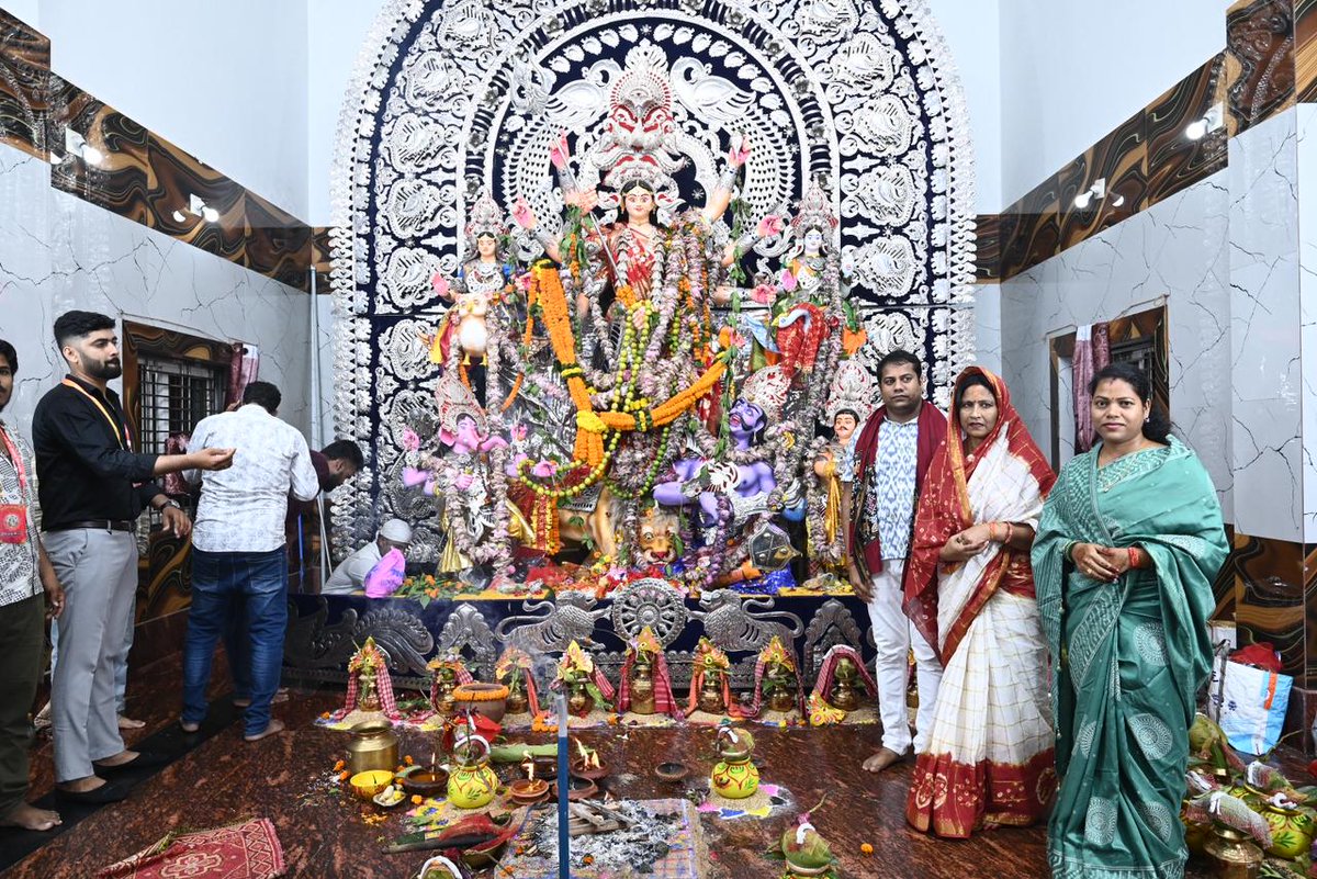 Ajitbeherapresi's tweet photo. #Badagada #durgapuja
@bjd_odisha @bmcbbsr
@Sulochana_Apa https://t.co/jQO0JqrRch
