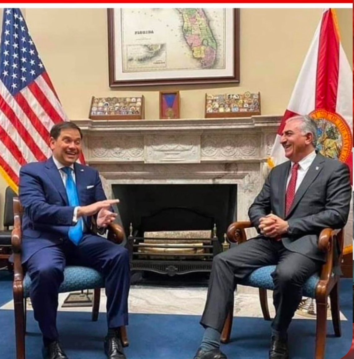 PiroziVata21495's tweet image. ایران دوباره صاحب‌خانه‌اش را در آغوش خواهد گرفت؛ شاهنشاه، تاج افتخار ایران.
#همکاری_ملی 
#KingRezaPahlavi