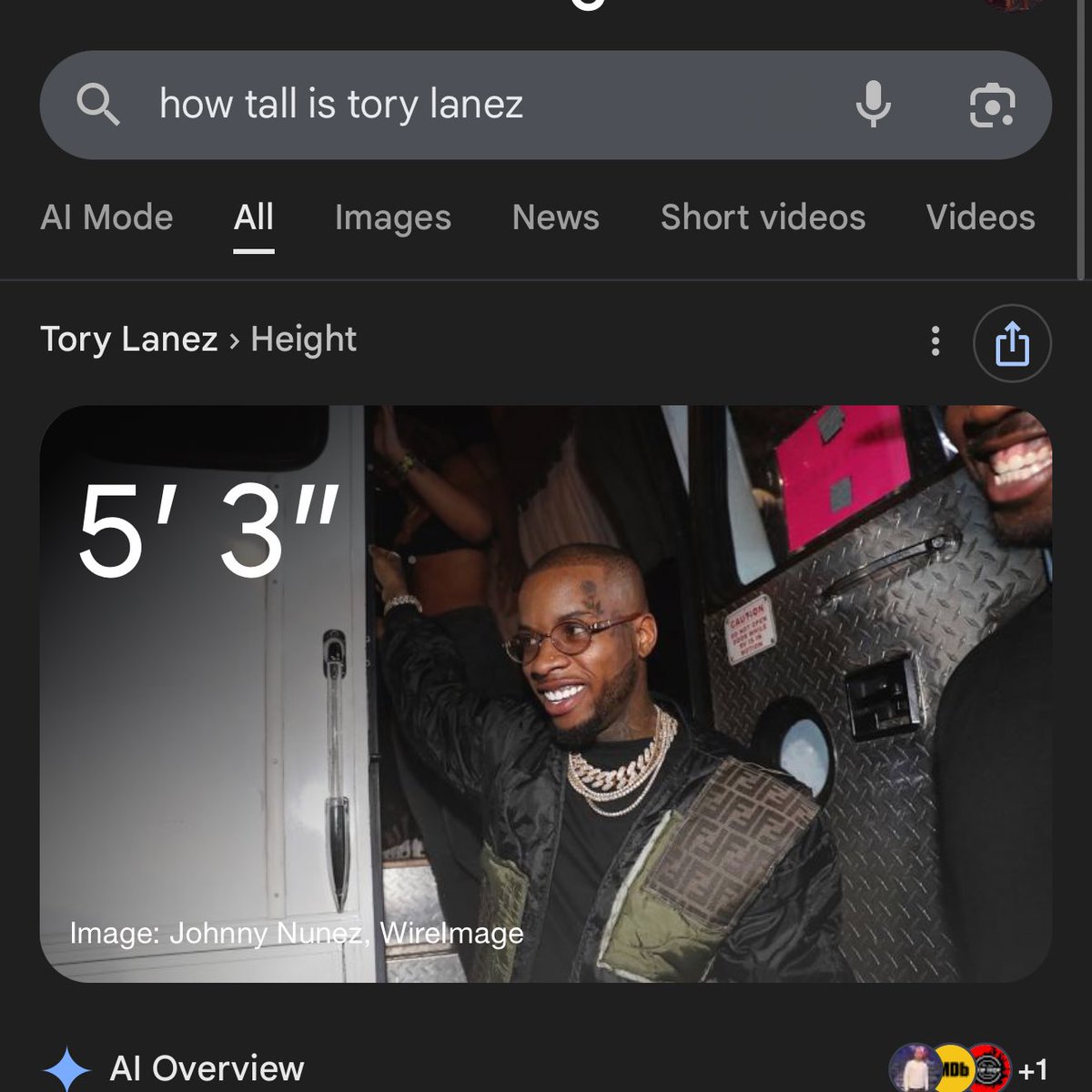 Sham_ctrl's tweet image. this gotta be fake cuz wasn’t they dating 😭