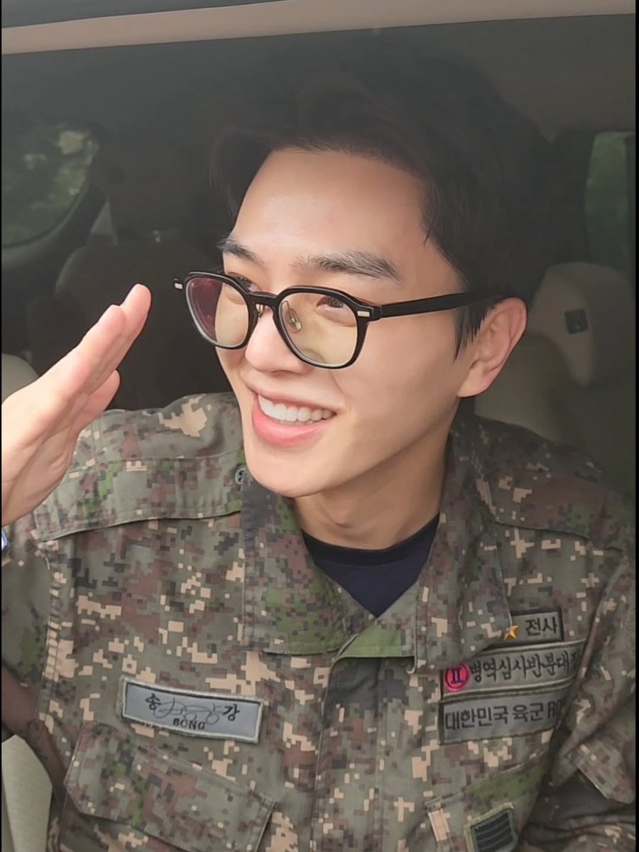 °ʚ☁️ɞ° tweet media