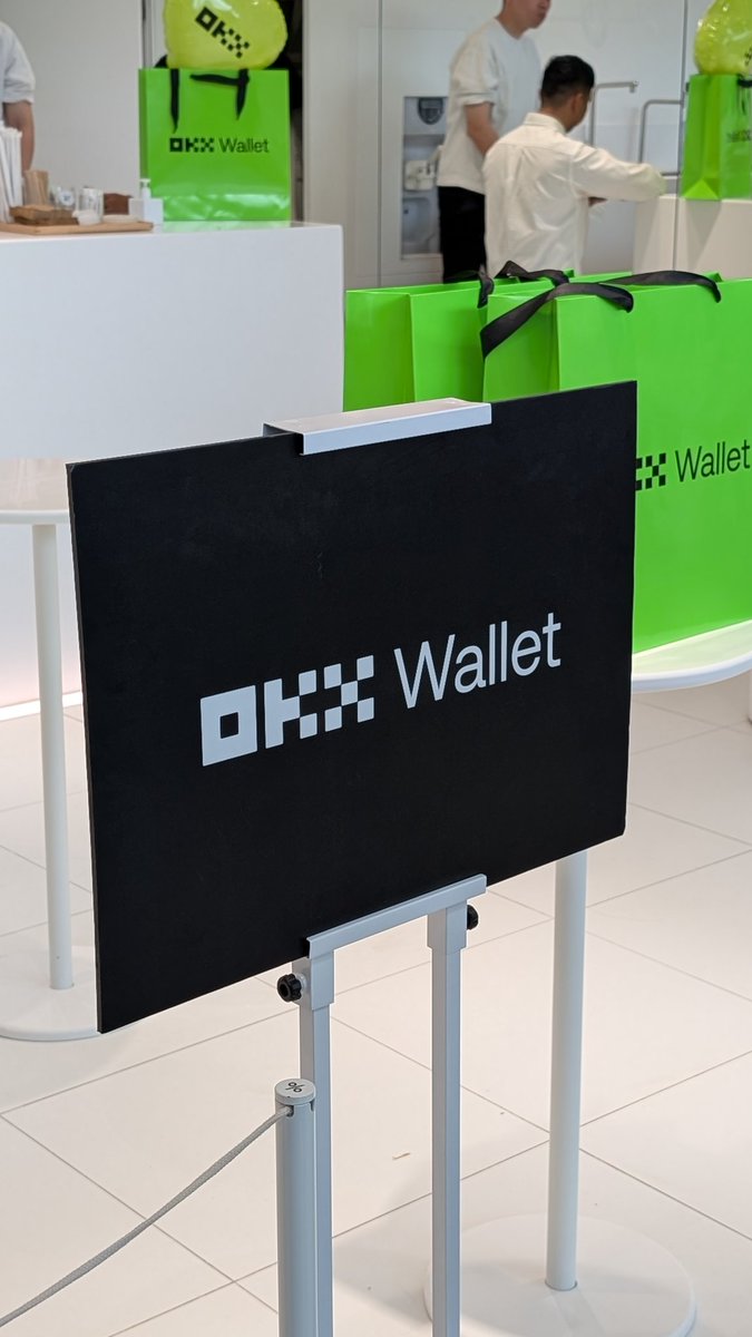 Andrew Tu tweet media