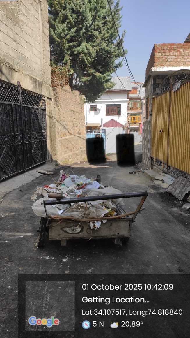 Kota Mohalla Kathidarwaza , Ward-63 is looking spotless. Huge thanks to <a href="/Smc_Srinagar/">Srinagar Municipal Corporation</a> for clearing lanes &amp; by-lanes with dedication. Keep up the fantastic work.  Lage Raho <a href="/FazLulhaseeb/">Faz Lul Haseeb</a>