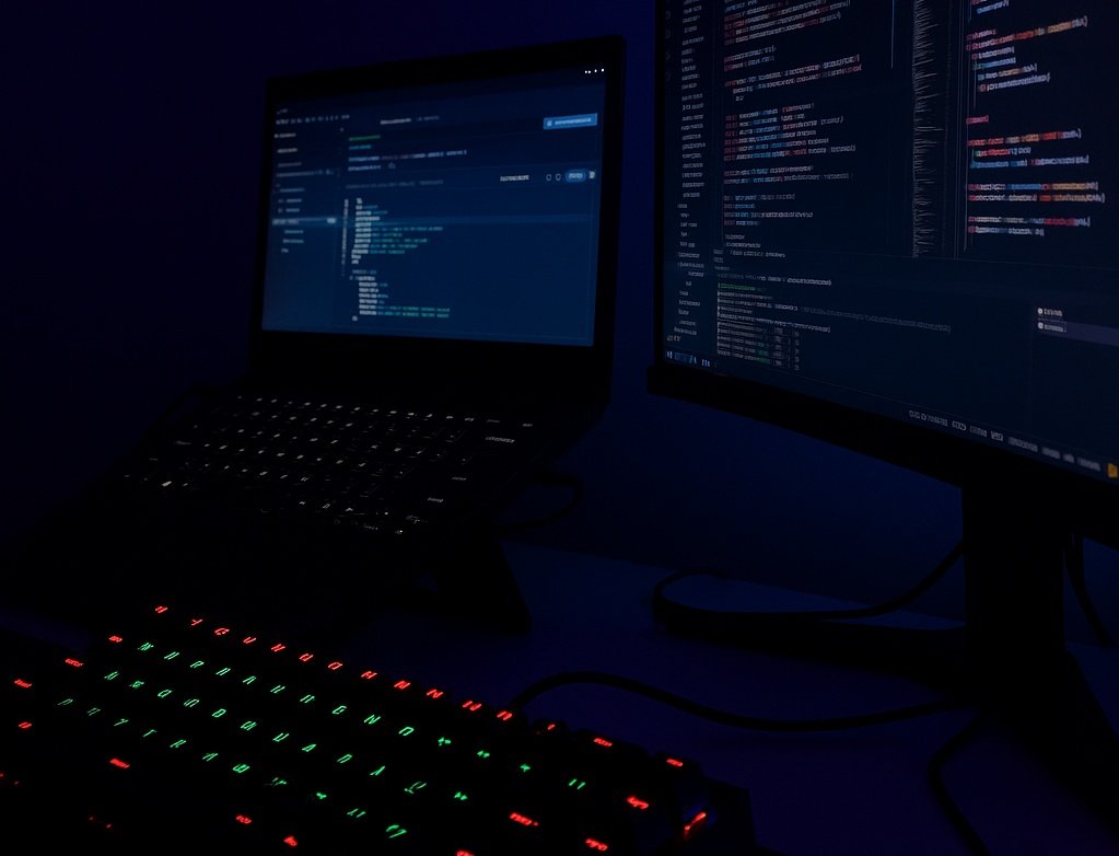 _devJNS's tweet image. Nothing improves your programming skills better than daily coding habit.
