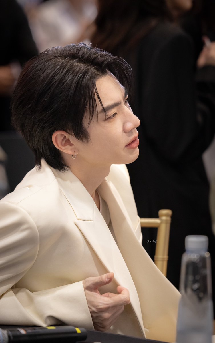 250930 |

โหหหห พี่ออฟ 🫠

< <a href="/off_tumcial/">Tumcial</a> >

BNF 2025 X OFF

#BNFMegaSales2025xOff
#bagnifiquebrandname
#ออฟจุมพล