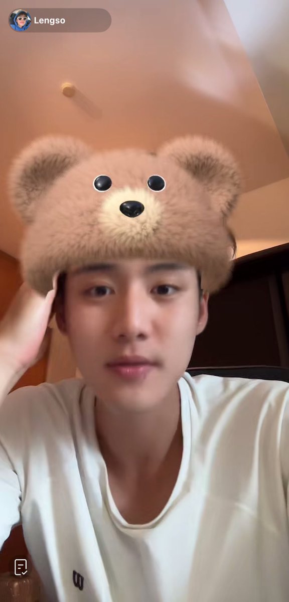 LengThanaphonOfficial tweet media