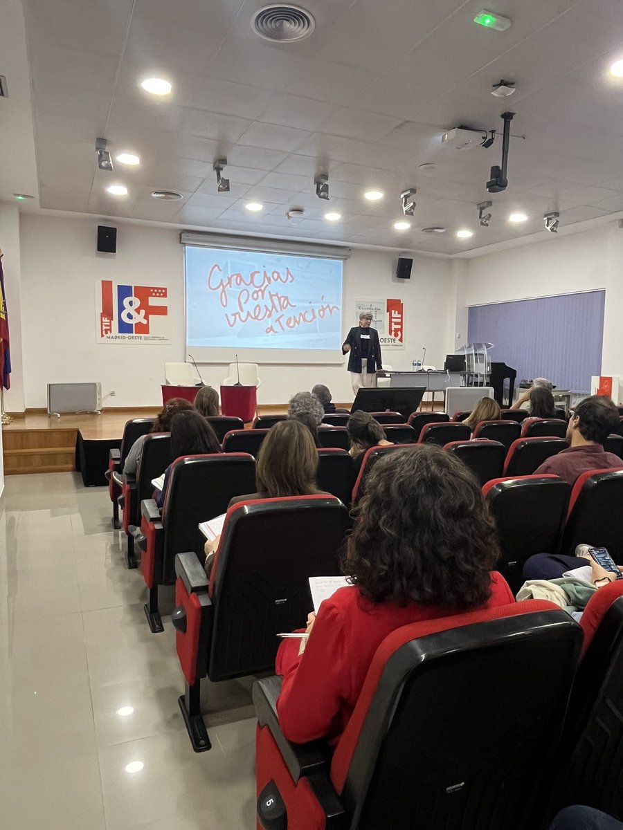 ¡Antes del 10 de octubre‼️En la tarde de ayer, Carmen Ribagorda <a href="/casamamc/">Carmen Ribagorda</a> , Directora del CTIF Madrid Oeste, explicando y resolviendo dudas sobre la CONVOCATORIA DE SEMINARIOS Y PFC 25-26. 
Una formación a la medida de tu centro. 

#IF_CMadrid #CTIF_MadridOeste #formación
