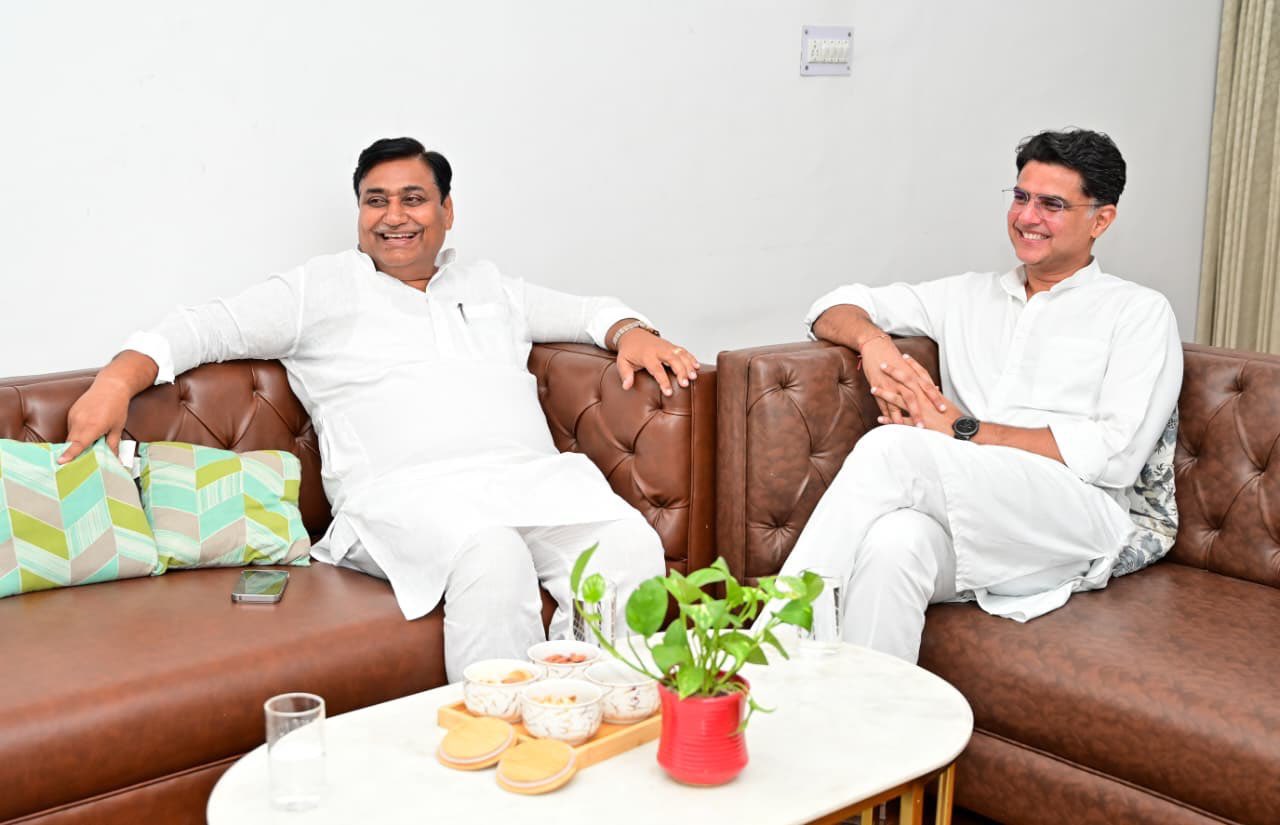 Sachin Pilot on X: "राजस्थान प्रदेश कांग्रेस कमेटी के अध्यक्ष श्री गोविंद सिंह डोटासरा जी को जन्मदिन की हार्दिक बधाई एवं शुभकामनाएं। मैं ईश्वर से ...