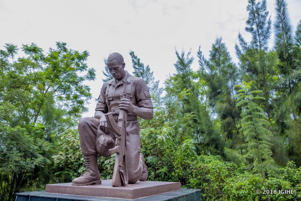 Rugira_H_Mirage's tweet photo. On this day in 1990, you chose sacrifice to liberate Rwanda, end the 1994 Genocide against the Tutsi, and build a nation of unity, democracy, and progress under visionary leadership. Thank you for shaping our present and future.

@rpfinkotanyi mwarakoze cyane 
#InkotanyiNiUbuzima https://t.co/eDH86esBKJ