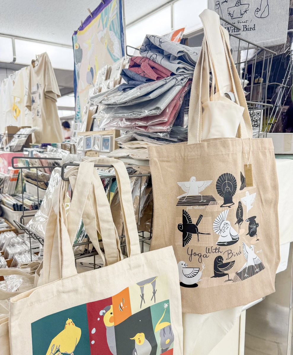 #ANIMALGARDEN
JR池袋駅アゼリアロード
〜10月7日(火)

追加納品してきました
マグネット全種類そろっています✨
売切れていた、ベージュの小鳥とヨガTシャツ、同じデザインのトートバッグどちらも復活しています‼︎ぜひ🐥