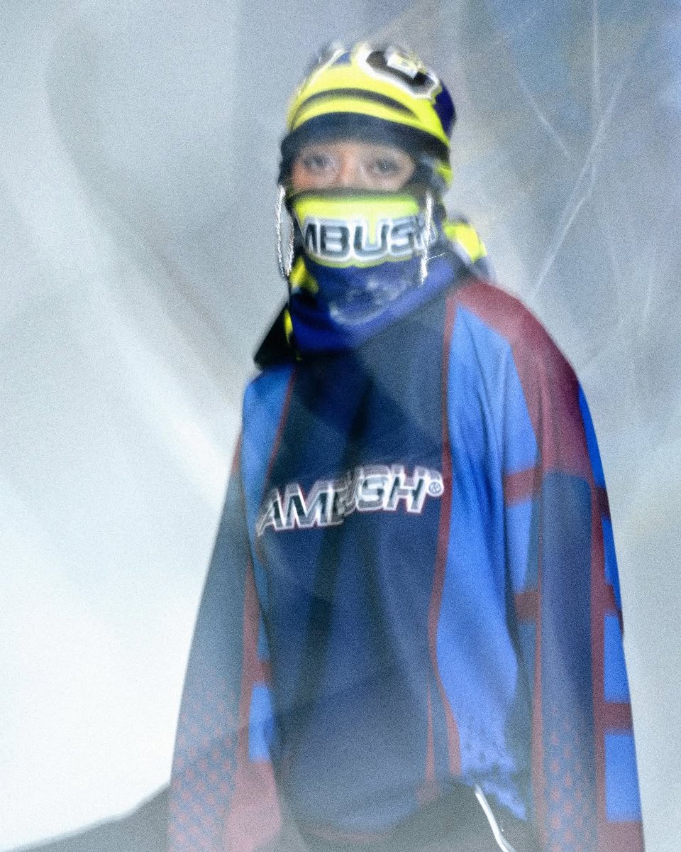 ambushdesign's tweet image. Light enough for now, ready for the season ahead.
The Allover Print L/S T-Shirt and Ball Couture Hoops return in two colourways each—perfect items to start incorporating into your fall wardrobe. Now available on our #WEBSHOP and #WORKSHOP locations.

次の季節に向けて。
ALLOVER…