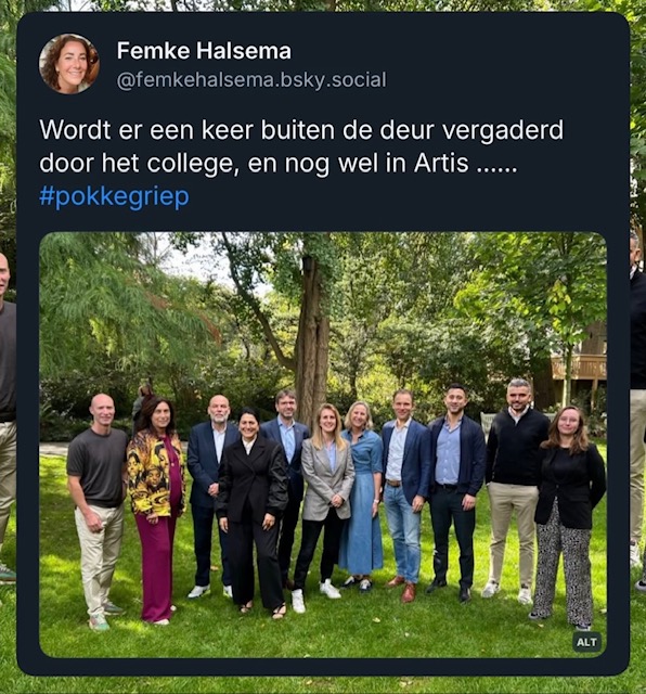 DalesGeert63675's tweet photo. Acht kijk nou toch eens Amsterdammers! Wat leuk. Uw stadsbestuur naar de dierentuin. Nog maar even genieten dan, want over 5 maanden is het voorbij. #BevrijdAMsterdam van links wanbestuur. #BAM26. @BVNLNederland https://t.co/QoRfjaamwc