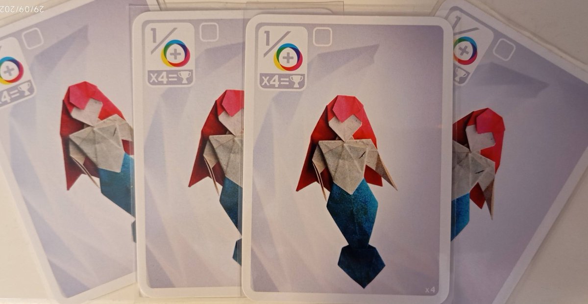 Océanos de papel 🌊 s’ha convertit per mèrits propis en un dels jocs ràpids més ben valorats dels últims anys. A casa ens apassiona i no parem de jugar-lo. Un joc senzill, ple de decisions estratègiques que funciona… la mar de bé 😆
🌐 cercleludic.cat/oceanos-de-pap… 🌐
#cercleludic