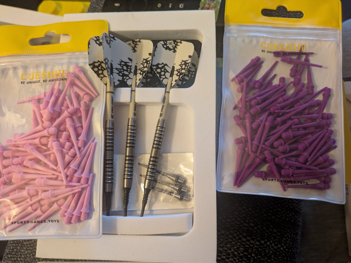 Just a few bits left for sale now 

Loxely barrels 25g £20 posted 

Some cheap RD  barrels £12 posted 22g

Target Exo Soft tip bundle 22g has the steal tip conversion included so can play Normal darts not baby soft tip 🤣👀🎣🎣🎣 £20 posted.