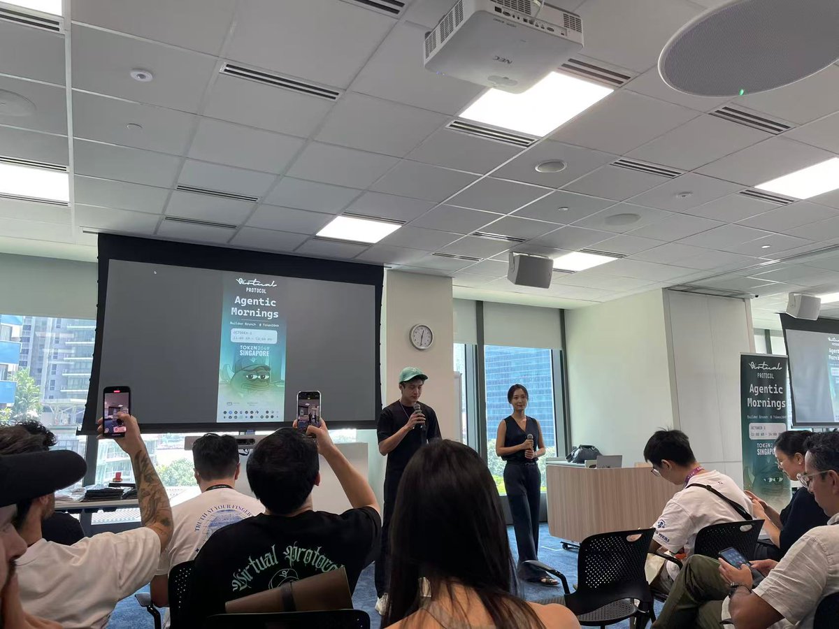 GoHacker_AI's tweet image. Just joined the offline event by @virtualsio — amazing vibe, great builders.
Let’s build the future economics layer of AI Agents together. 🚀✨
Meanwhile, on gohacker.ai … something new just dropped. Can you find it? 🔥