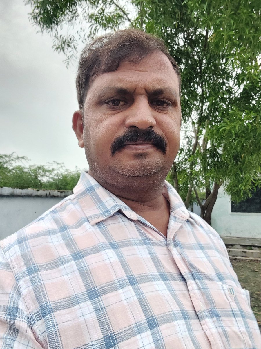 शिक्षक आ कर्मचारी देश के रीढ़ ह मलिकार, बैक डेट पर टीईटी, एनपीएस आ यूपीएस थोप के आपन जवानी आ बुढ़ापा मत बिगाड़ीं।
#NoNPS_NoUPS_OnlyOPS 
#NoTET_BeforeRTE
<a href="/narendramodi/">Narendra Modi</a> <a href="/dpradhanbjp/">Dharmendra Pradhan</a> 
<a href="/NitishKumar/">Nitish Kumar</a> <a href="/RahulGandhi/">Rahul Gandhi</a> <a href="/ravish_journo/">ravish kumar</a> <a href="/ajitanjum/">Ajit Anjum</a> <a href="/vijaykbandhu/">Vijay Kumar Bandhu</a> <a href="/Sthitaprajna_G/">sthita prajna</a> 
<a href="/varunpandey80/">वरुण पाण्डेय,प्रदेश अध्यक्ष,NMOPS, बिहार</a>